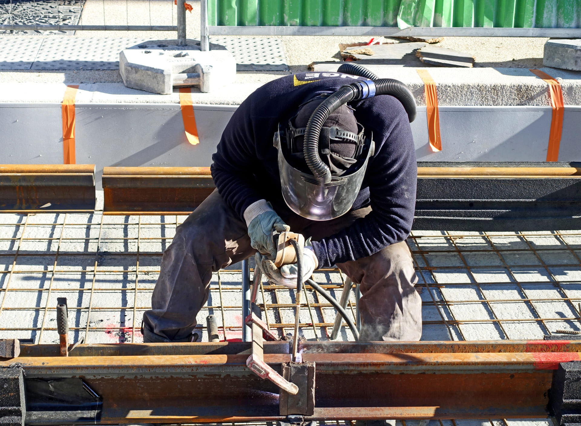 建物の骨組みを担う精密な施工業務
